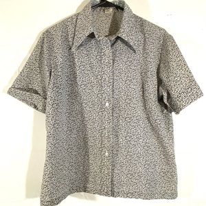 Vintage Miss K short sleeve button down shirt. Size 38